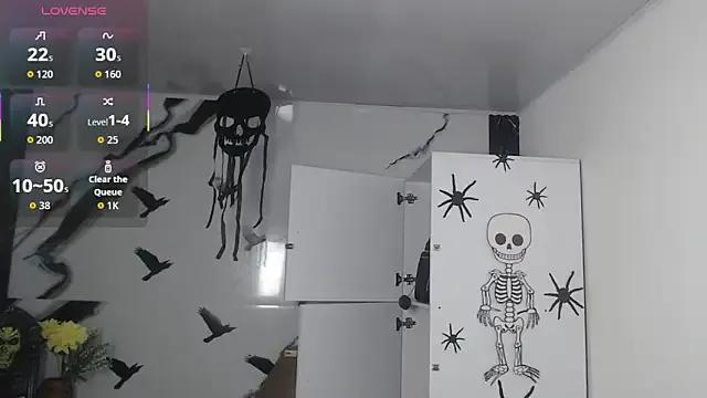 esmeralda-bk on StripChat