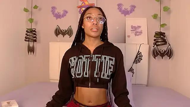 esmeralda-bk on StripChat