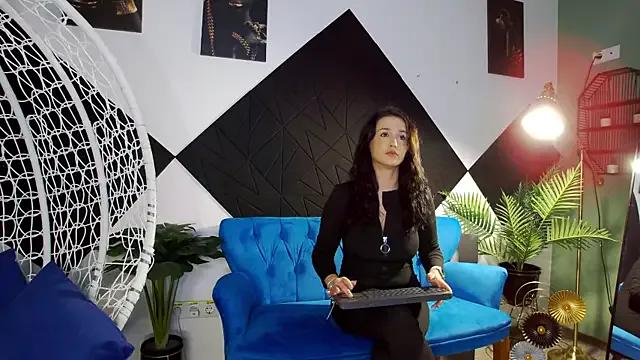 EvvaLovvia on StripChat