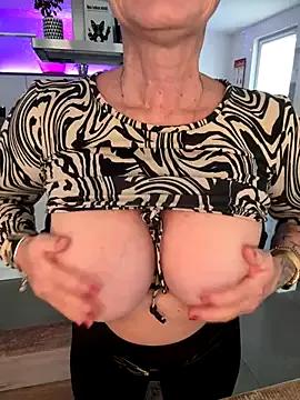 German_Milf — OIL BOOBS  + 3 FUCK VIDEOS