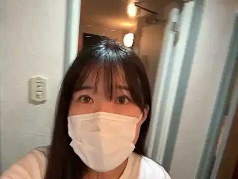 hikiwarinatto_xoxo on StripChat