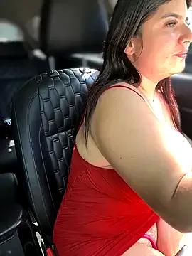 horny_roomiess on StripChat