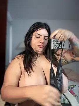 horny_roomiess's avatar