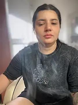 horny_roomiess on StripChat