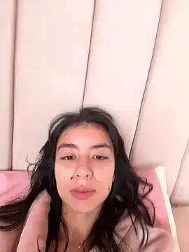 isa_martinexxx on StripChat