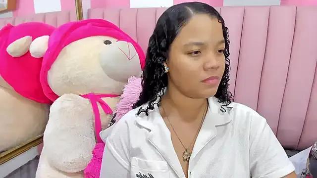 ISABELLA_020's avatar