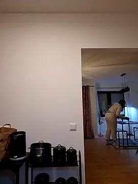 JUJUICY- — Show Boobs 10 min