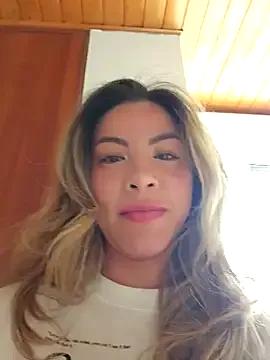 Karen_San_Miguel — Play whit my nipples in Uber 