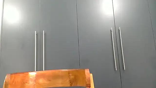 katt008 on StripChat 