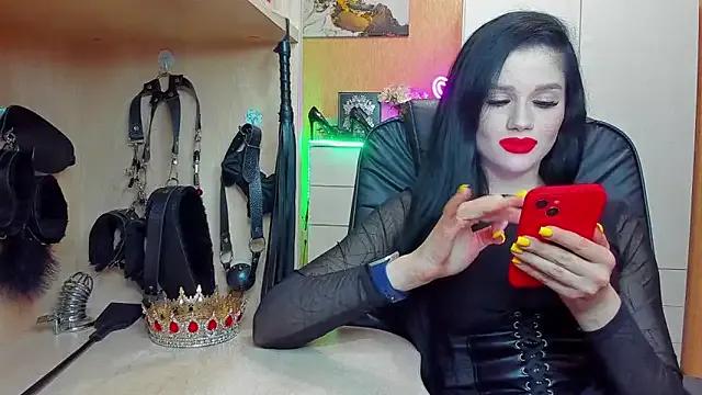 KristiTopxx — Kiss my feet, slave!