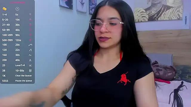 lalytulu99 on StripChat 