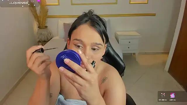 lia_sexx19 on StripChat