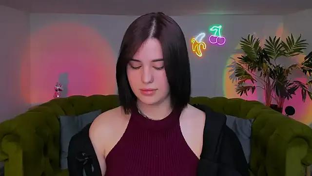 lil_angel_ on StripChat