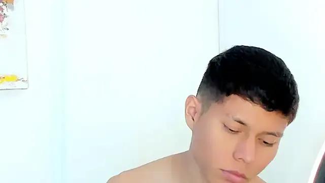 Little_liam on StripChat 