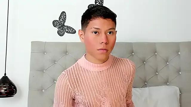 Little_liam on StripChat 