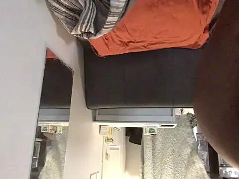 littyleesh1 on StripChat 