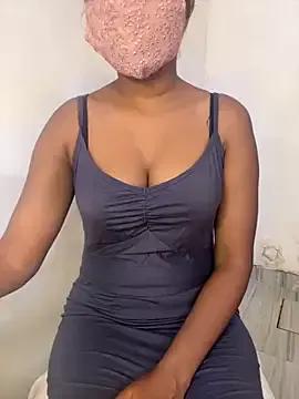 lulu_jasmine on StripChat 