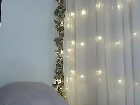 lunahototinparis18's avatar