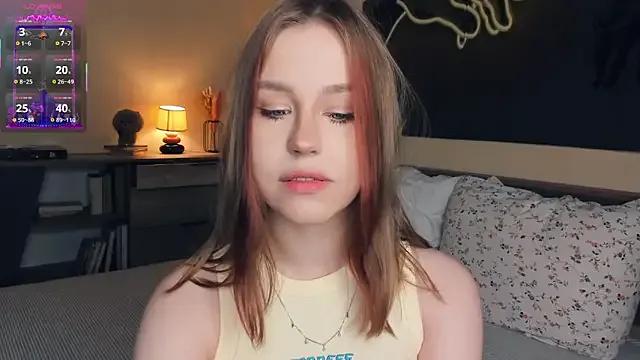 MaliaBourraine on StripChat