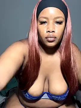 MimiCurves on StripChat 