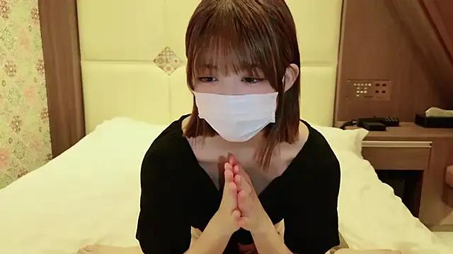 NANA_chan_1 on StripChat 