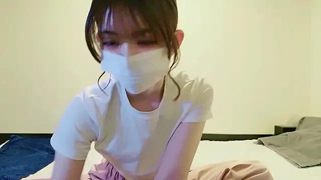 NANA_chan_1 on StripChat 