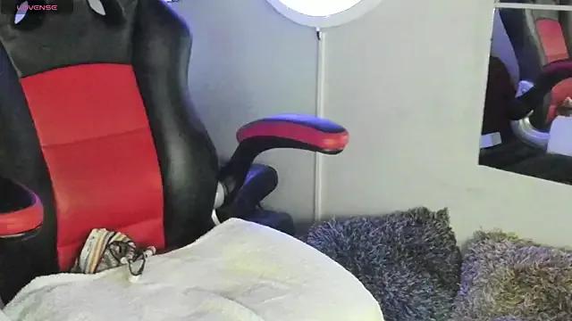 natasha_logan_ on StripChat 