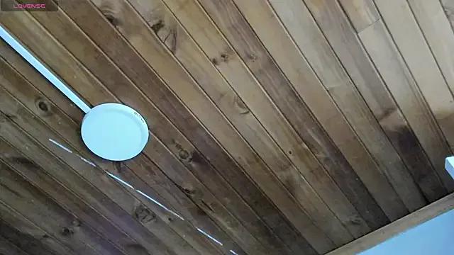 natasha_logan_ on StripChat 