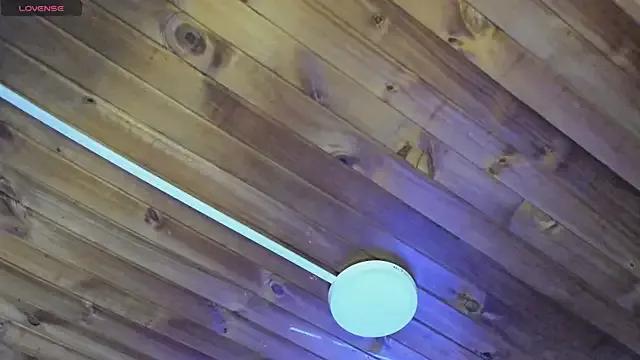 natasha_logan_ on StripChat 