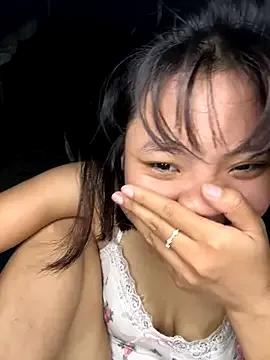 NinaHMiu on StripChat 