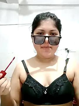 Nusrat-N on StripChat