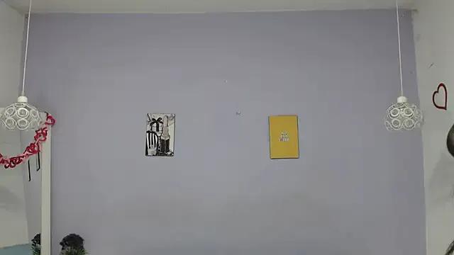 onixandghosty1 — cum hard in my face!!