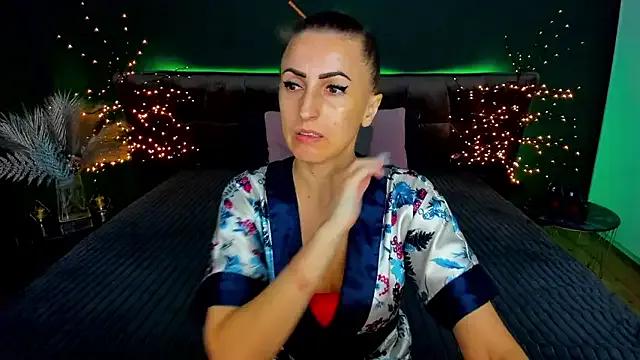 Rebecca_Diamond on StripChat 