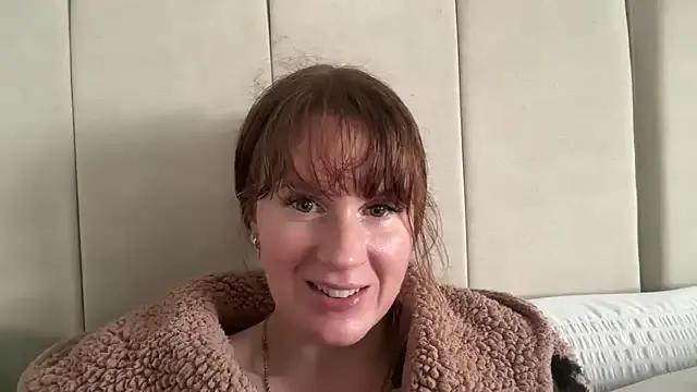 redheadrosie69's avatar