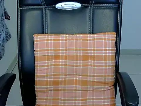 Rumi_cute on StripChat