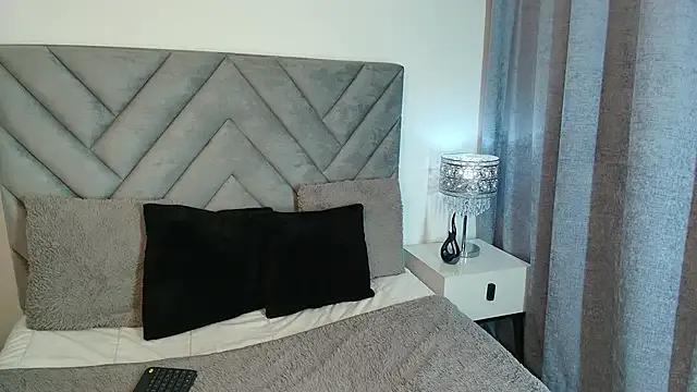 sara_owens7 on StripChat 