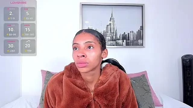 sarah_ashbourne on StripChat 