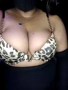 Sexy_hoty_liya — Only boob's open