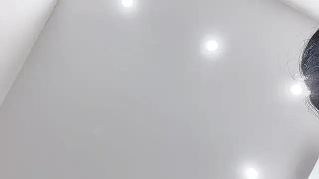 shishi_101 on StripChat 