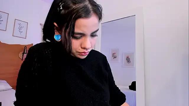 SuccubusDolly on StripChat 