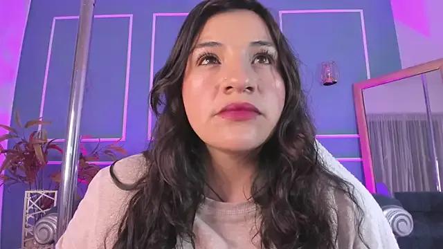 TaraTaylorr on StripChat 