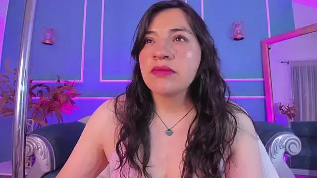 TaraTaylorr on StripChat 