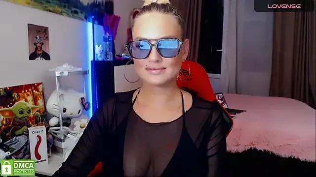 VelleryKinky on StripChat 