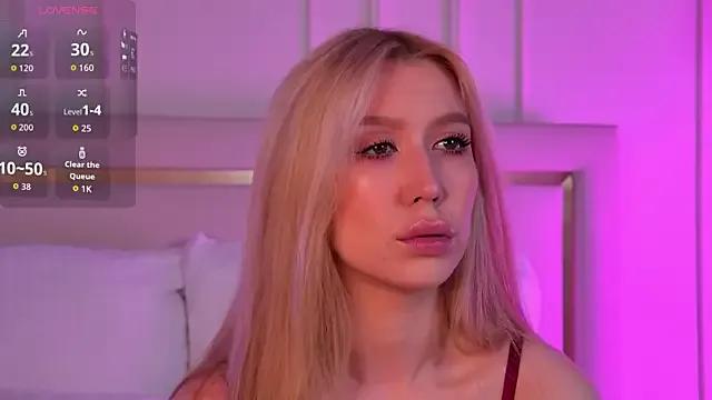 VelvetHell on StripChat 